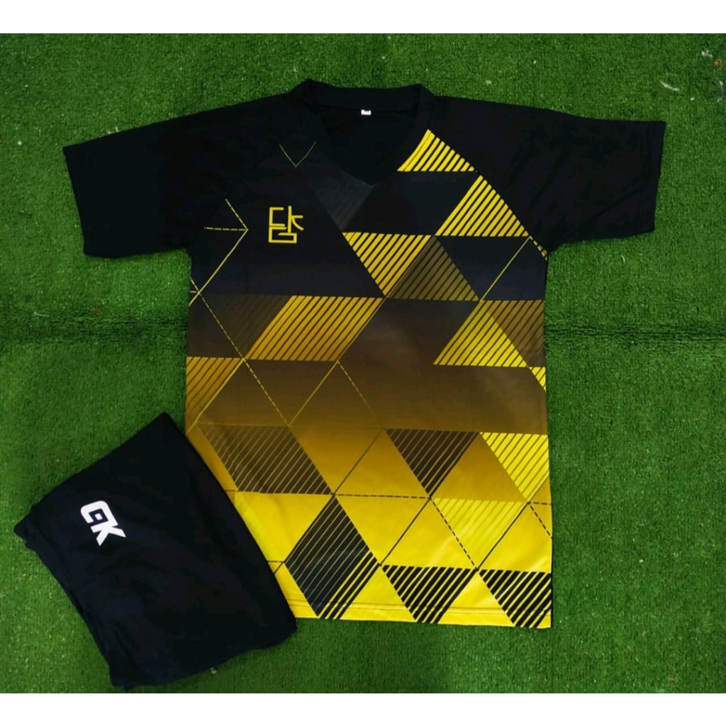 1 SET PAKAIAN OLAHRAGA PRIA BAJU FUTSAL KAOS LARI BAJU JOGGING MURAH BADMINTON VOLLY