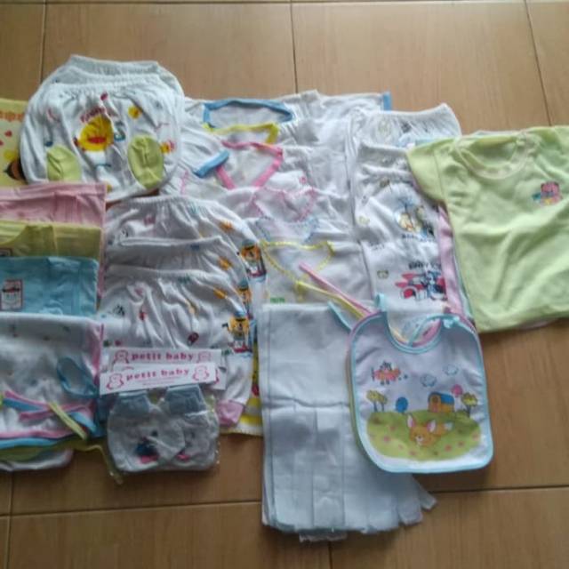 Perlengkapan bayi set paket hemat