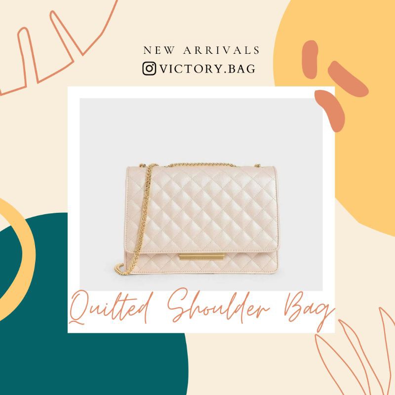 Tas Wanita Charles and Keith CK Quilted Shoulder Bag
