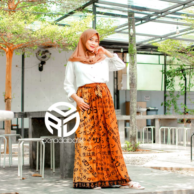 ROK SANTRI | ROK PAYUNG | ROK BATIK GOYOR | ROK PLISKET | ROK BATIK GOYOR | SARUNG GOYOR ROK PELANGI-ROK COKLAT