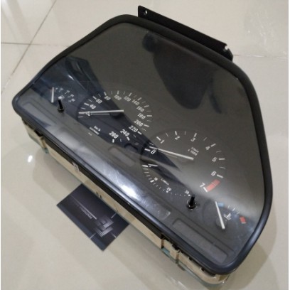 Original Bmw E34 530i Speedometer 8361552