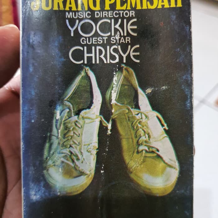 Kaset pita lawas YOCKIE dan CHRISYE dalam JURANG PEMISAH edisi AWAL  ls470