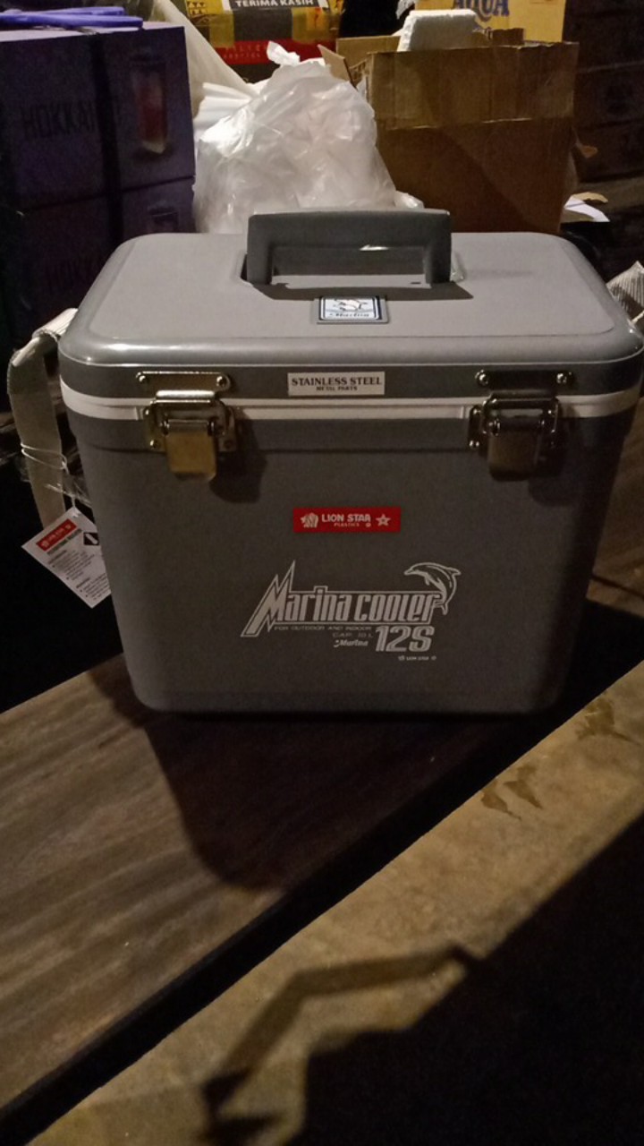 Lion Star Marina Cooler 10 Liter 12s Boks Pendingin Cooling Box Chiller Cooler Kotak Es Ice Dingin