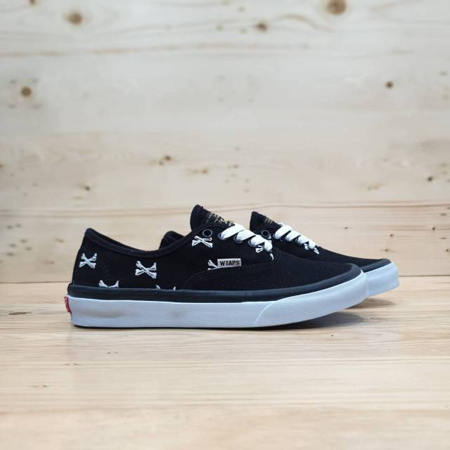 Vans Authentic WTAPS Bones Bw