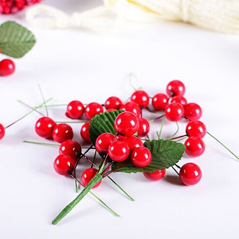 50pcs Benang Sari Buah Berry Imitasi Mini Warna Gold / Silver / Merah Untuk Dekorasi Natal DIY