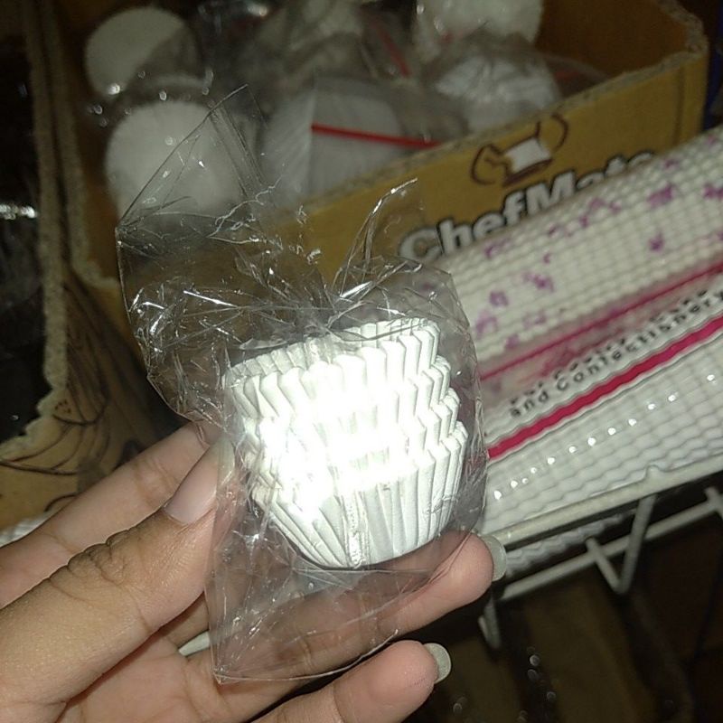 

CAKE CASE STELLA PUTIH D 5.5 ISI100