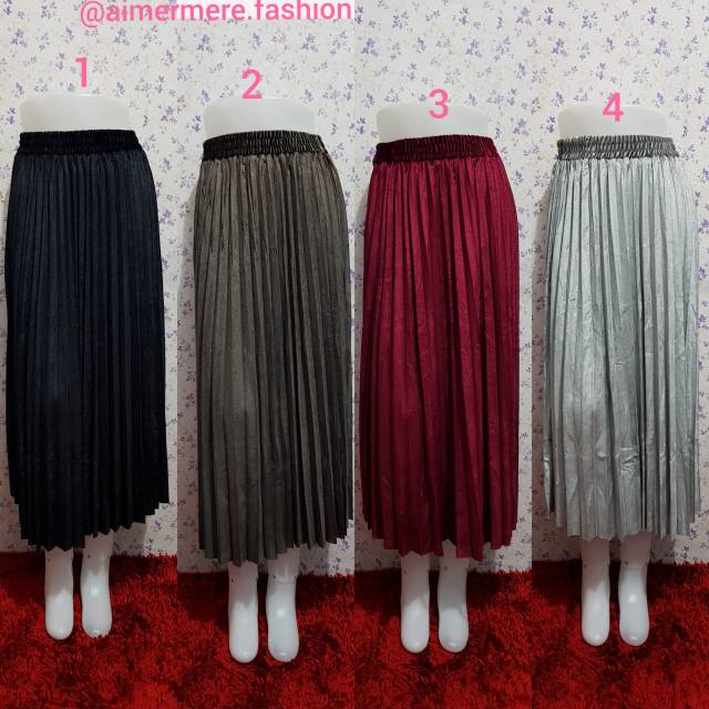 Rok plisket bahan velvet panjang 85 cm