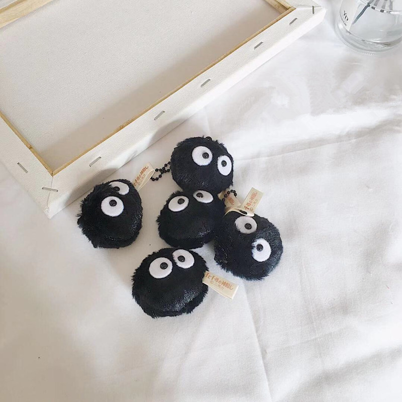 We Flower Gantungan Kunci Bentuk Bola Pom Pom Bahan Bulu Warna Hitam