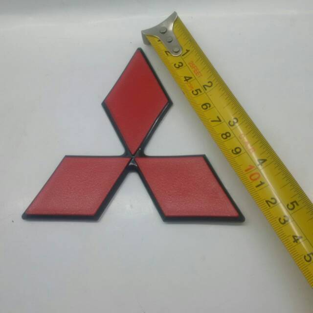 Emblem/ stiker/ logo TIGA BERLIAN. mitsubishi