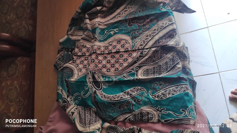 Kemeja Batik Slim Fit Premium Motif Banyu Mili Warna Hijau Army Lengan Panjang