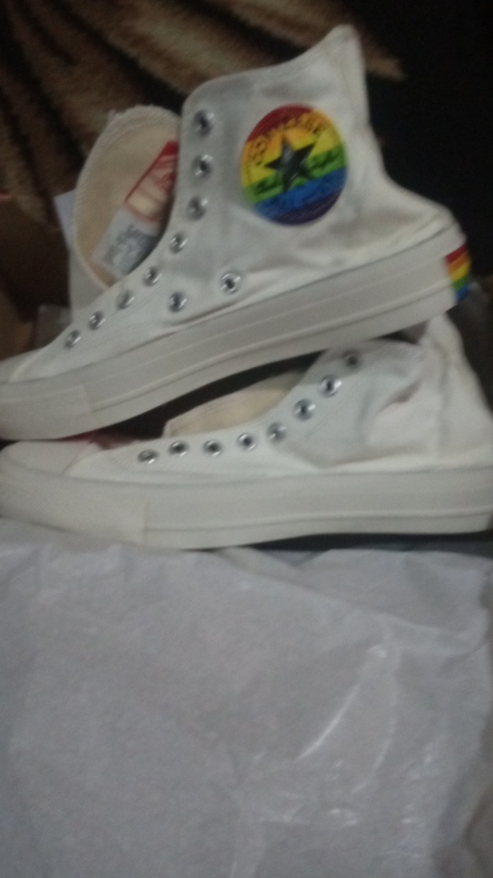  SEPATU  CONVERSE  SOL RAINBOW PELANGI  TINGGI PUTIH MADE IN 