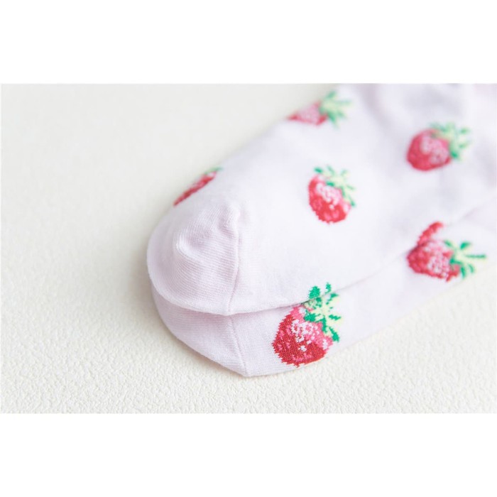 KK-18 kaos kaki cotton strawberry stroberi kawai japan socks