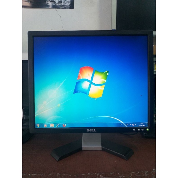 Monitor 19 inci KOTAK. Dell HP Samsung lenovo acer