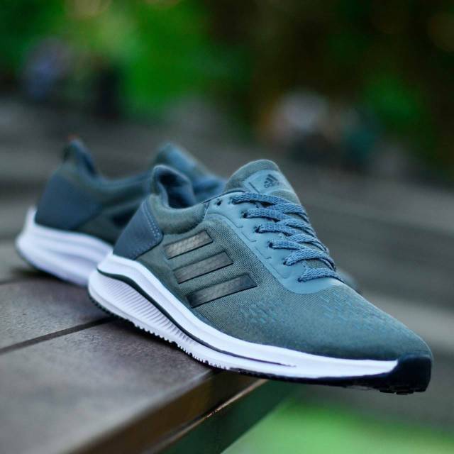 adidas runner casual shoes