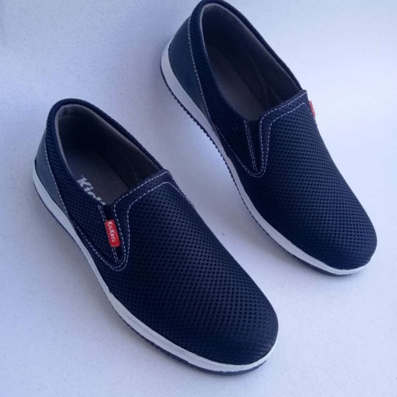 Sepatu Casual CowokModel terbaru Sepatu Slip One dan Sepatu santai kantor JNC SP 02