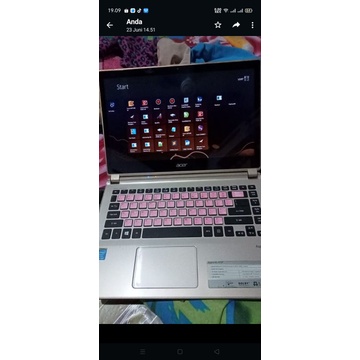 laptop bekas Acer ram 4 windows 8 layar sentuh