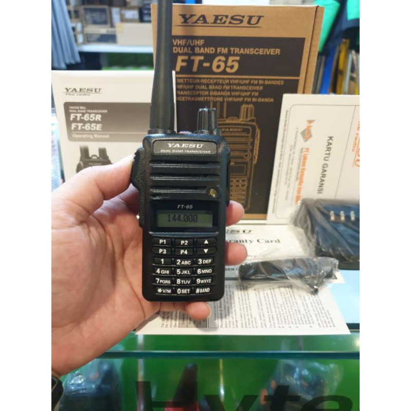 YAESU FT-65RE HT DUAL BAND ORI BARU GARANSI 1 TAHUN FT65 FT-65R RADIO