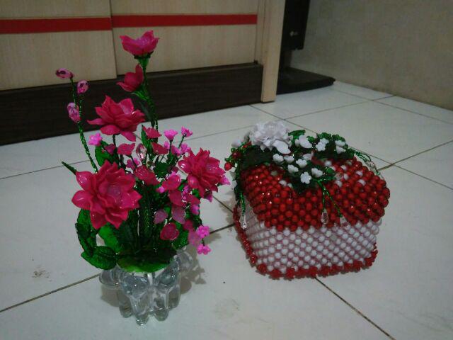 Tempat Tissue Kecil Hias Akrilik (bunga)