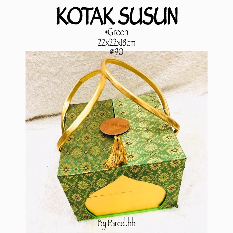 

kotak susun / box lebaran 2021