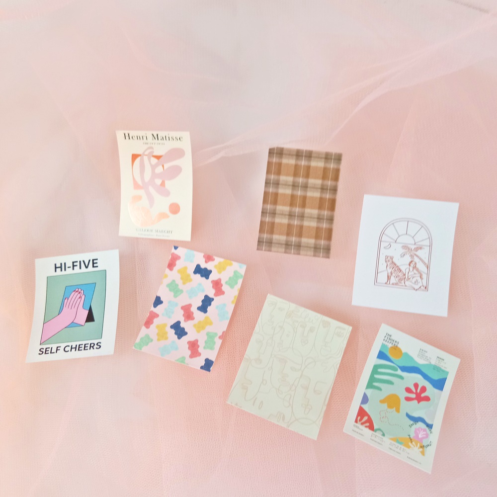 

PAPERDESIGN.INDO - STIKER VYNIL MATTE LUCU AESTHETIC ANTI AIR TEMPELAN CASE, LAPTOP, WALL DECOR, KACA, DLL