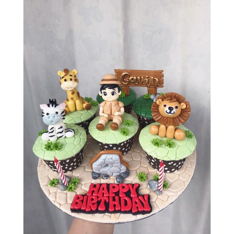 

Cupcake platter Animal