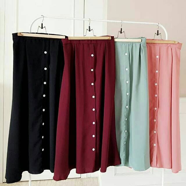 SALE BUTTON SKIRT.. Ready warna. Peach