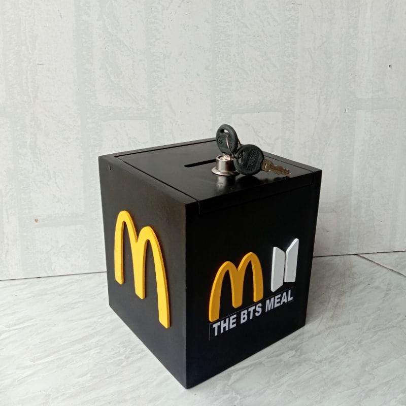 celengan BTS Meal Versi Hitam ,piggy bank,  Celengan Target 10juta, Tabungan Target 10 Juta, Celenga