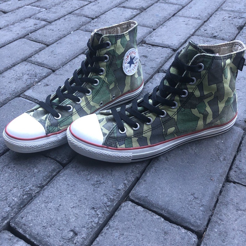 Converse Gorillaz Size 41.5