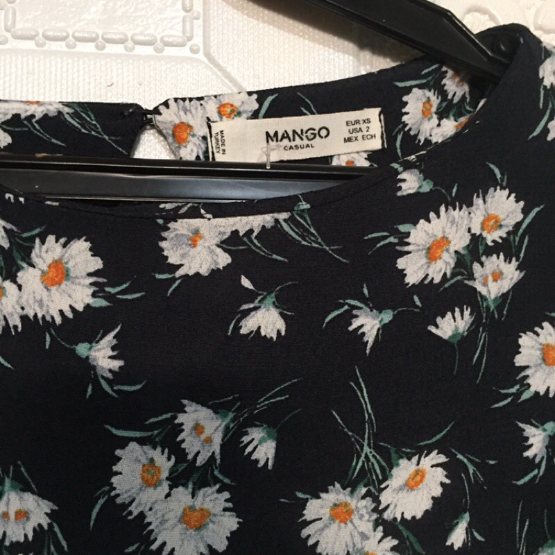 mango blouse atasan top flower daisy model ruffle preloved