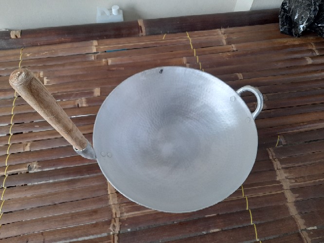 Original Wajan Nasi Goreng Gagang Kayu Diameter 35cm Asli Kab. Garut Tebal Anti Penyok & Lengket.