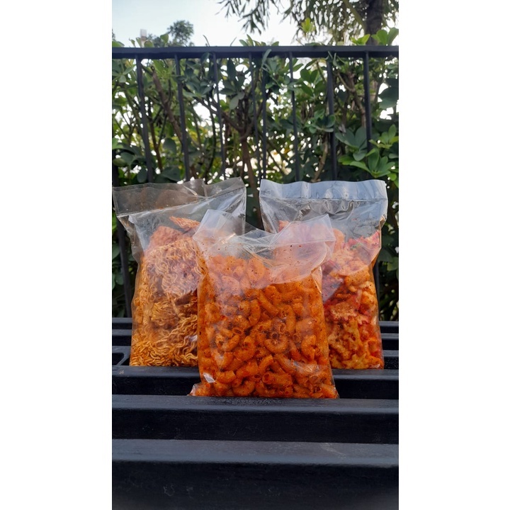 

COD- makroni pedas jeruk/makanan khas bandung pedas gurih/keripik