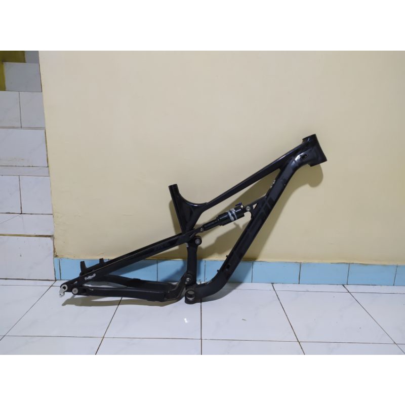 Frame epsilon T2 seconds