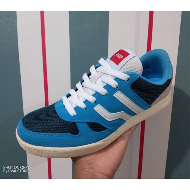 Piero falcon blue size : 39 (25,5 insole)