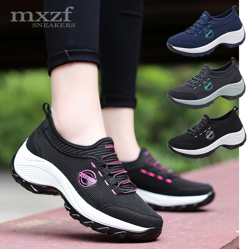 Sepatu Sneakers Wanita Model Sport Casual untuk Outdoor