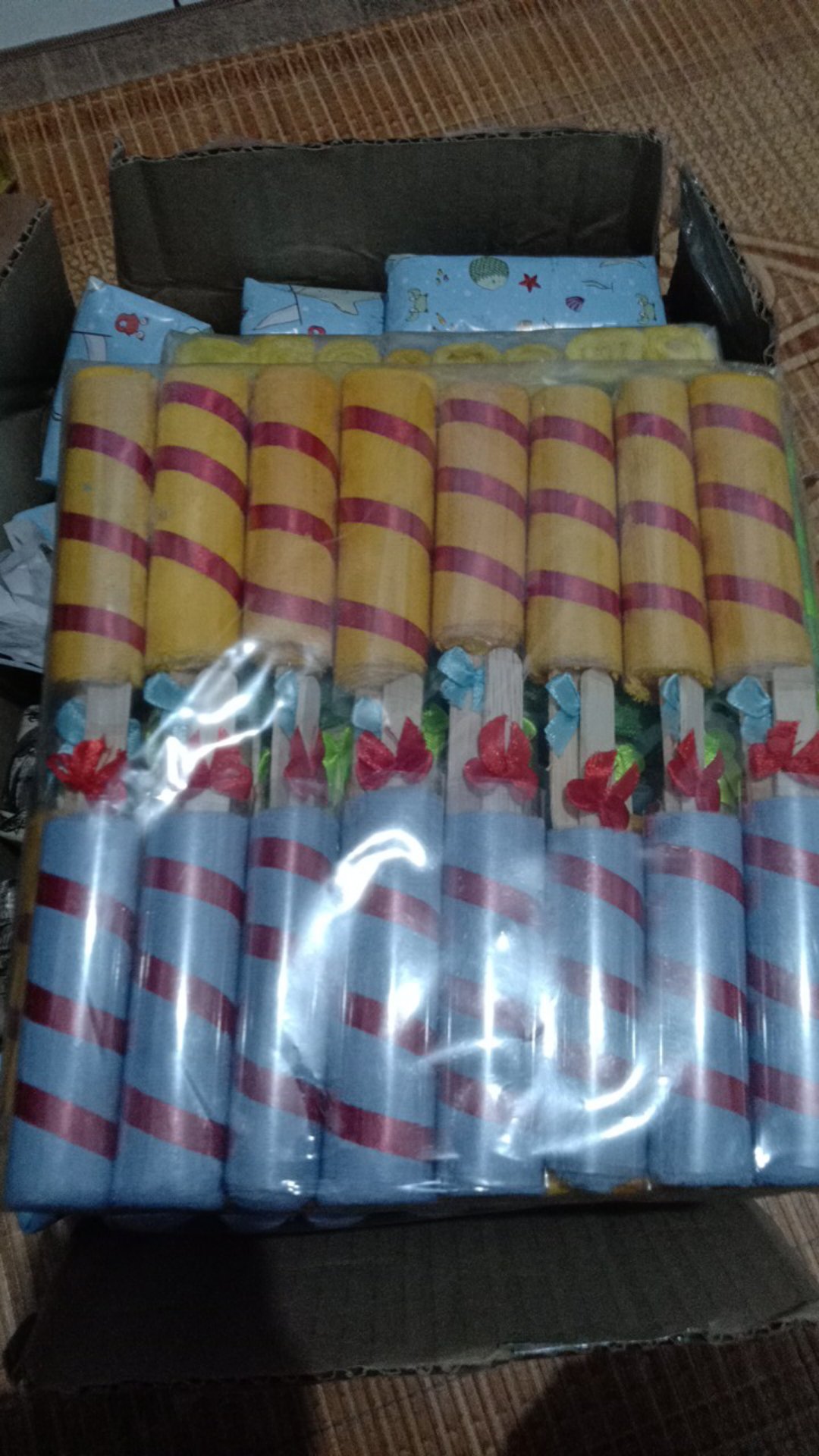 Souvenir Pernikahan Handuk Es Potong