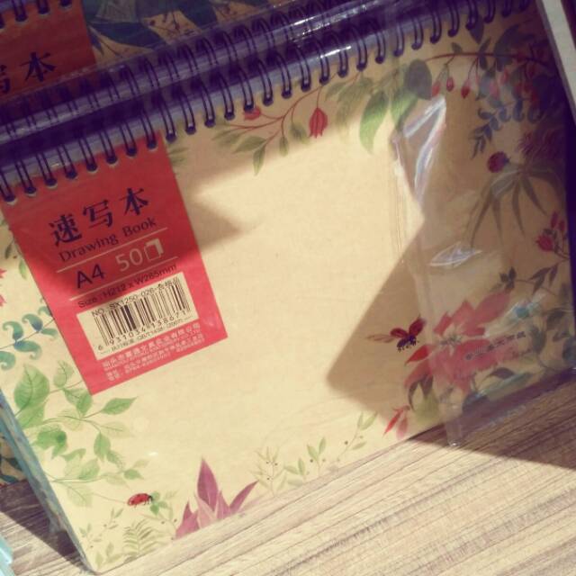 

Drawing Book / Buku Gambar A4