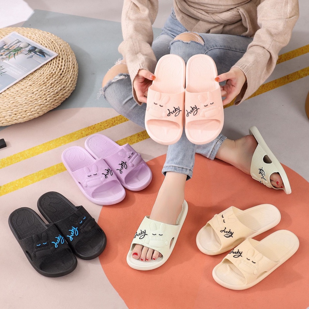 Sandal Slop Wanita Jelly Cantik Lucky Bunny Timbul Import (36/41) - Sandal Wanita Kekinian Jelly Import