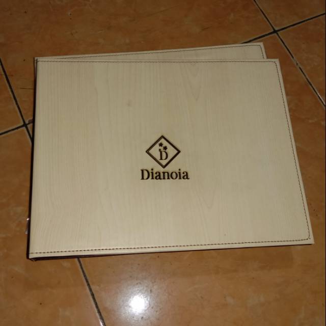 

Buku menu cafe ukuran landscape A4