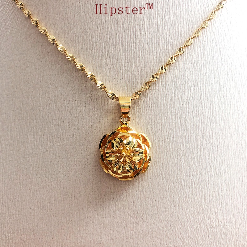 New Vintage Classic 24K Gold Flower Cutout Creative Design Pendant Necklace