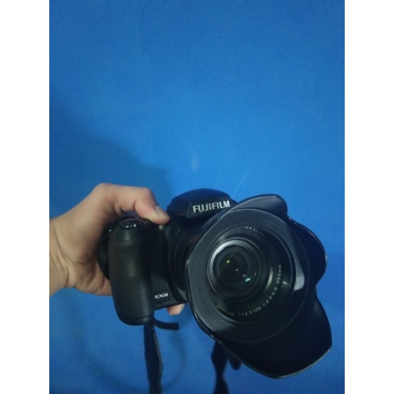 camera fujifilm Hs25exr