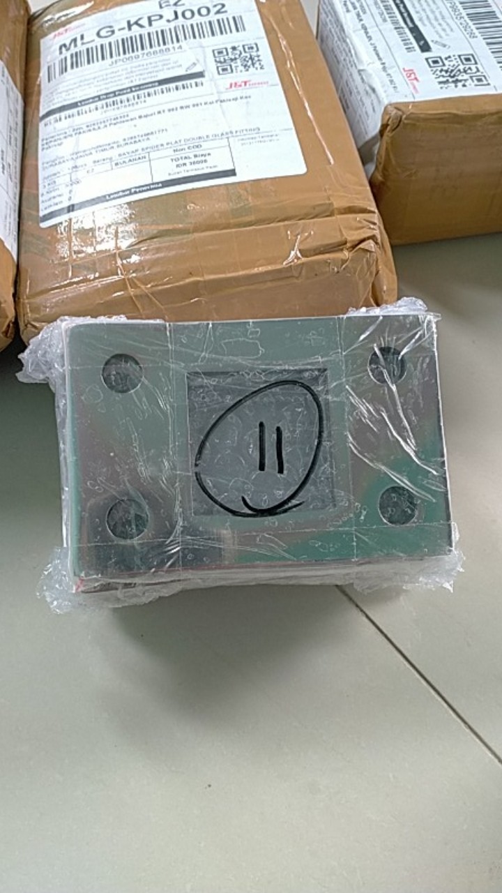 Plendes Tatakan Sepatu Post Base Tiang Railing Hollow 4x4 Stainless Steel 304