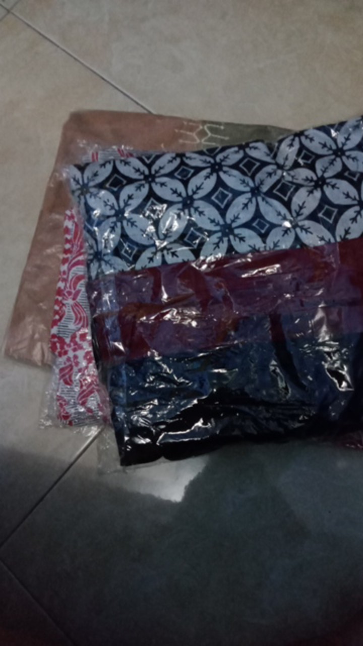 Trolis Grosir Kemeja Batik Pria Kombinasi Hitam Merah Kawung Tifbat Polmer Polhit  Lengan Pendek