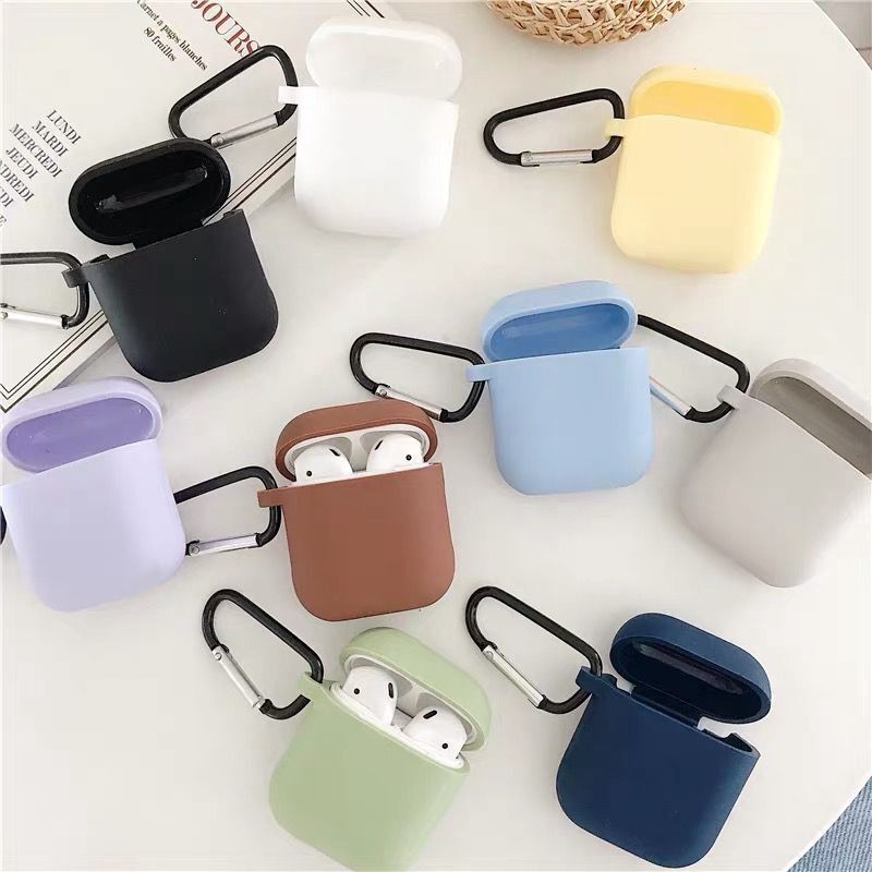 Soft Case Silikon Pelindung TWS AirPods 1 &amp; 2 (inpods 12 (i12) bisa tetapi tidak full)  + carabiner