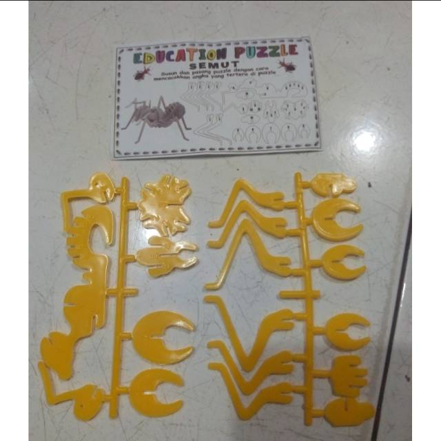 Mainan edukasi puzzle semut