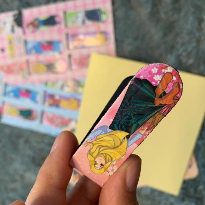 

pembatas buku MAGNET hijab girl bookmark 1 papan 6 pcs GRATIS cover