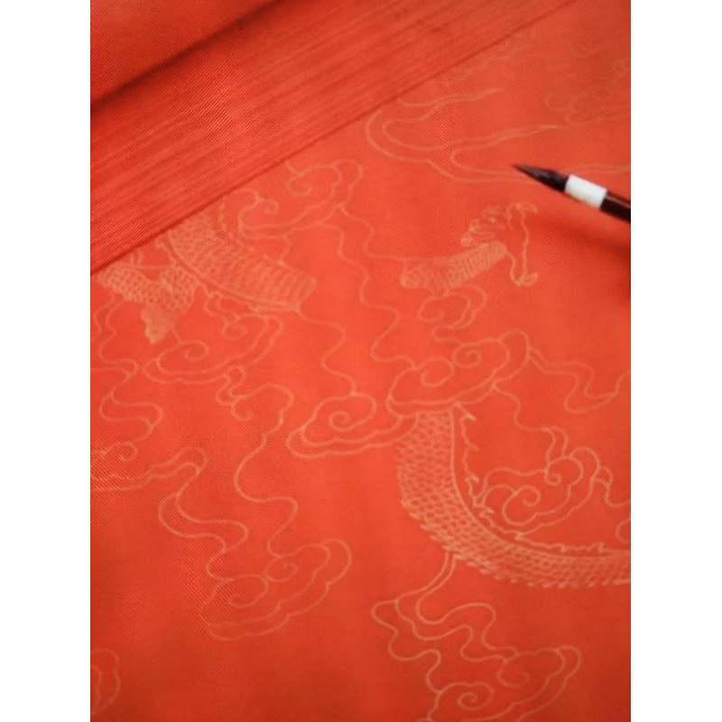 

Kertas merah jumbo ( 70*110 cm ) bermotif kaligrafi