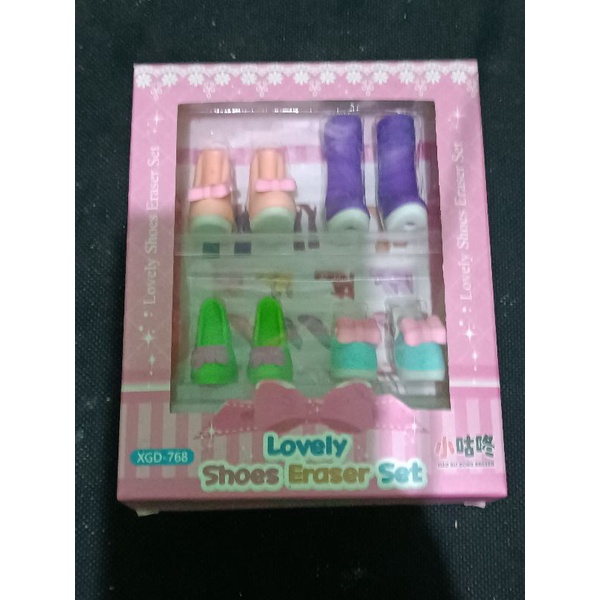 

penghapus mainan sepatu barbie impor lovely shoes eraser set.