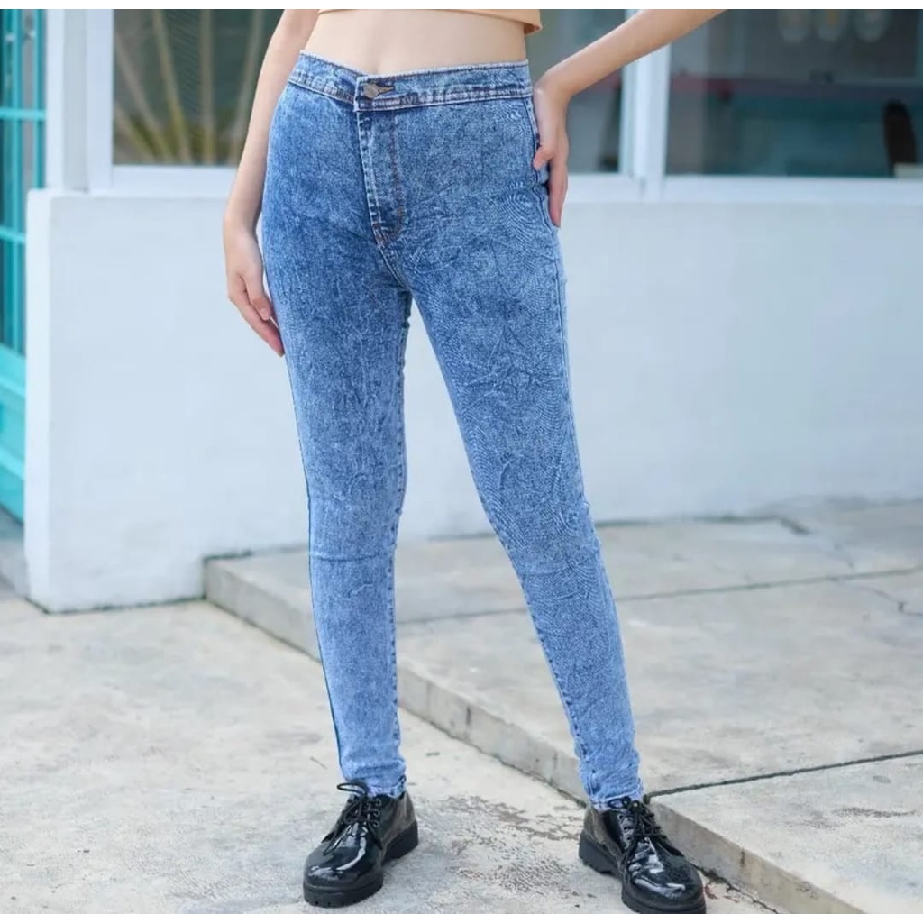 Celana jeans wanita haighwaist terbaru