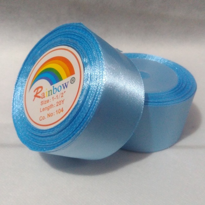 

Pita Kain Bahan Satin Biru Muda Ukuran 1.5inch/4cm Per Roll