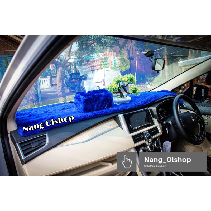 Satu Set Alas Cover Dashboard Mobil + Sarung Tisu Bulu Lembut Bisa Semua Mobil  Uk150x50cm / Alas Karpet Dashboard Mobil Universal / Alas Dashboard Mobil Murah